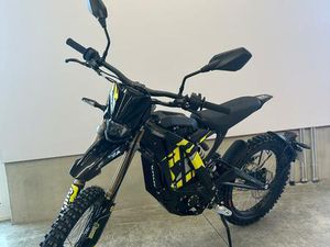 SUR-RON LIGHT BEE L1E X 2025 - MIT 25 KM/H MOFA DROSSEL