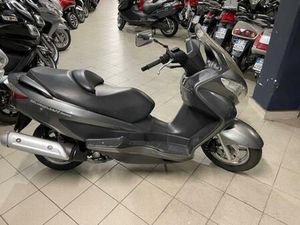 VENDO SUZUKI BURGMAN UH 200 (2006 - 12) USATA A TORINO (CODICE 9307075) - MOTO.IT