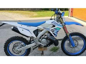 VENDO TM MOTO EN 300 FI ES 2T (2022) USATA A BELLUNO (CODICE 9318669) - MOTO.IT
