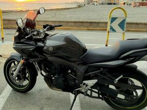 YAMAHA - FZ 600 FAZER
