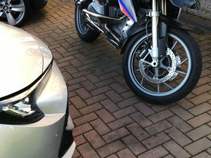 BMW, R 1200 GS 1200 2013, 1170 (CC) AND YAMAHA XV1700 1700 WARRIOR