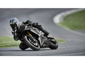 YAMAHA R6 RACE ABS NYHET BOKA NU (FRT70K) - BYTBIL.COM ◊