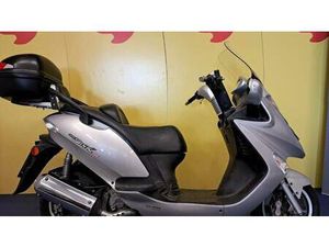 VENDO KYMCO GRAN DINK 250 USATA A BRA (CODICE 9448151) - MOTO.IT