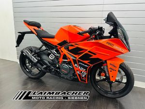 RC 390 ABS