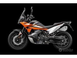 KTM 890 ADVENTURE