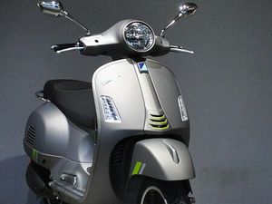 VESPA GTS 125 SUPER TECH ABS