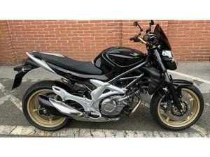 VENDO SUZUKI GLADIUS 650 SFV (2009 - 15) USATA A SESTRI LEVANTE (CODICE 9459785) - MOTO.IT