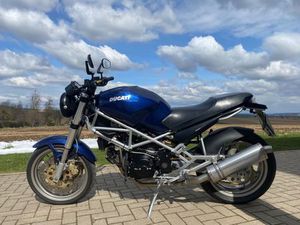 DUCATI MONSTER 750