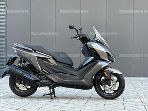 GT ÚJ PRÉMIUM ROBOGÓ (A2) AJÁNDÉK TÉLI CSOMAG (6 ÉV GARANCIA)