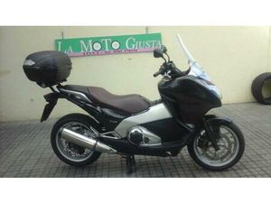 VENDO HONDA INTEGRA 700 (2011 - 13) USATA A LUCCA (CODICE 9467968) - MOTO.IT
