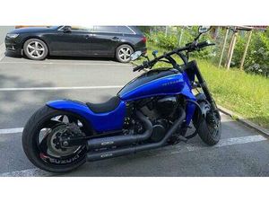 SUZUKI INTRUDER M1800R