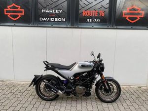 VENDO HUSQVARNA VITPILEN 401 (2021 - 23) USATA A JESI (CODICE 9472029) - MOTO.IT