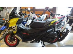 APRILIA SR GT SPORT 125