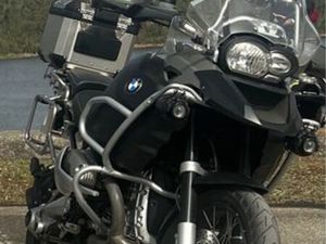 VENDO BMW R1200 GSA TORRES VEDRAS (SÃO PEDRO, SANTIAGO, SANTA MARIA DO CASTELO E SÃO MIGUEL) E MATACÃES