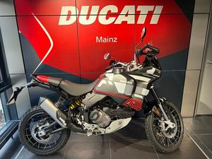 DUCATI DESERT X