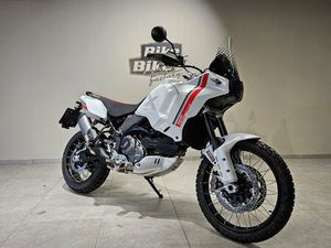 MOTO NEUVE: DUCATI DESERTX