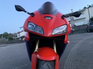 CBR 600 RR 2005 EXCELENTE ESTADO VALONGO