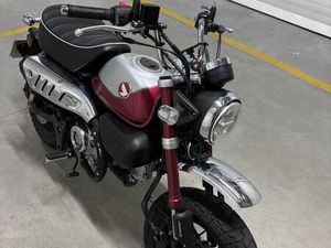 HONDA MONKEY 125 MACIEIRA DE CAMBRA