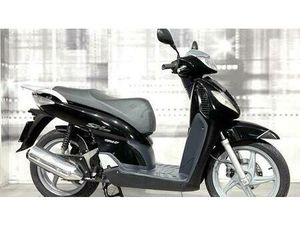 VENDO HONDA SH 150 I (2005 - 08) USATA A CASALGRASSO (CODICE 9335671) - MOTO.IT