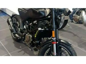 VENDO HUSQVARNA SVARTPILEN 125 (2021 - 23) NUOVA A ALESSANDRIA (CODICE 9338566) - MOTO.IT