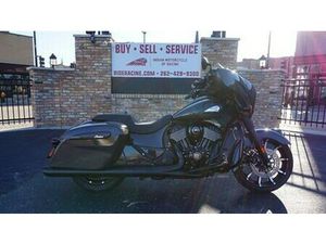 2024 INDIAN MOTORCYCLE CHIEFTAIN® DARK HORSE® WITH POWERBAND AUDIO PACKAGE