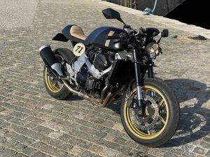KAWASAKI Z750 CAFE RACER NOSSA SENHORA DA PIEDADE