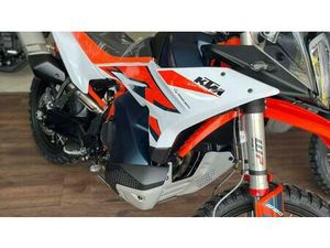 VENDO KTM 890 ADVENTURE R (2023 - 24) NUOVA A BAGNOLO MELLA (CODICE 9173856) - MOTO.IT
