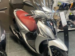 ② KYMCO PEOPLE 125 S OFF DELAER VERTRIEST DEINZE