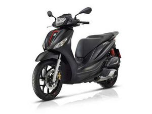 PIAGGIO MEDLEY 125 - AKTION INKL. TOPCASE! SCHWARZ