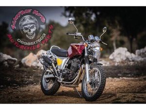 МОТОР SWM SILVER VASE 440 КАФЕ РЕЙСЪР →