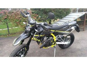 VENDO SWM SM 125 R (2022 - 24) NUOVA A MONTEBELLUNA (CODICE 9336225) - MOTO.IT