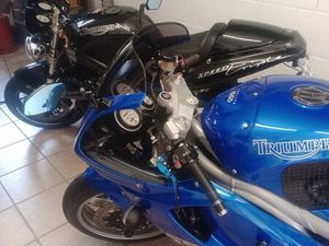 TRIUMPH DAYTONA 955I UND SPEED TRIPLE, TAUSCH, EINZELN JE 3000.-
