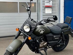 UM RENEGADE COMMANDO 125