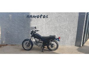 YAMAHA SR125