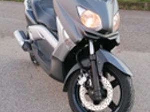 X MAX 2014 250 CC