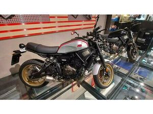 VENDO YAMAHA XSR 700 XTRIBUTE (2022 - 24) NUOVA A FIRENZE (CODICE 8919662) - MOTO.IT