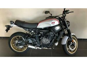 VENDO YAMAHA XSR 700 XTRIBUTE (2022 - 24) NUOVA A SARONNO (CODICE 9119639) - MOTO.IT