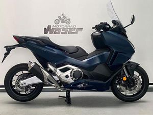 HONDA FORZA 750 *AUCH IN GRAU VERFÜGBAR