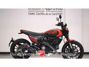 VENDO DUCATI SCRAMBLER 800 FULL THROTTLE (2023 - 24) USATA A VERONA (CODICE 9474942) - MOTO.IT