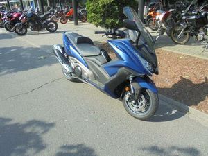KYMCO AK 550