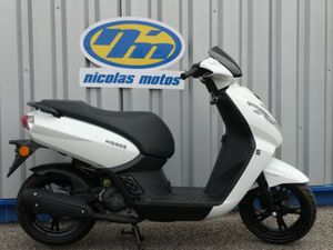 PEUGEOT KISBEE 2026 50 CM3 | SCOOTER | 151 KM | BLANC | 07100 ANNONAY