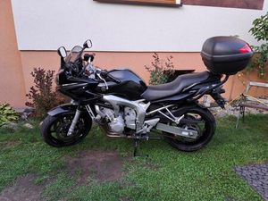 YAMAHA FAZER 600 PYZDRY