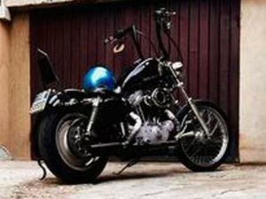 HARLEY-DAVIDSON SPORTSTER 883 CUSTOM