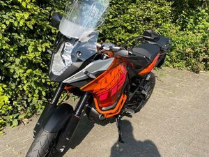 KTM 1190 ADVENTURE MIT WENIG KM UND EXTRAS