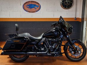 HARLEY-DAVIDSON TOURING STREET GLIDE 1923