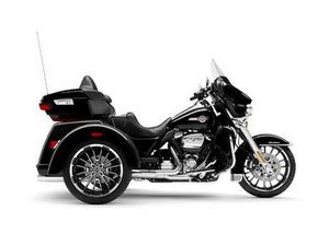 HARLEY-DAVIDSON TRI GLIDE FLHTCUTG ULTRA ZWART