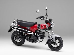 HONDA ST 125 DAX, NAKED, IMMATRICULATION D’UN JOUR, CHF 4'590.-