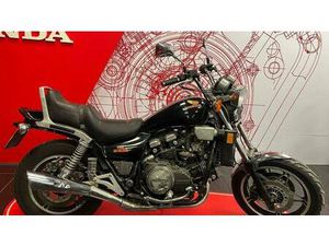 VENDO HONDA VF 1100 C V65 MAGNA (1983 - 85) USATA A CALVI (CODICE 9349639) - MOTO.IT