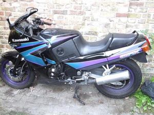 KAWASAKI GPX 600 R, SEHR GÜNSTIG ZVK.,SCHNÄPPCHEN !