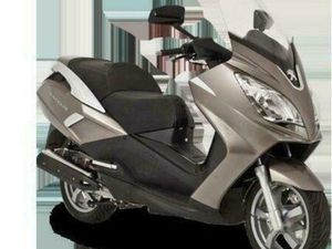 ② SCOOTER PEUGEOT SATELIS
